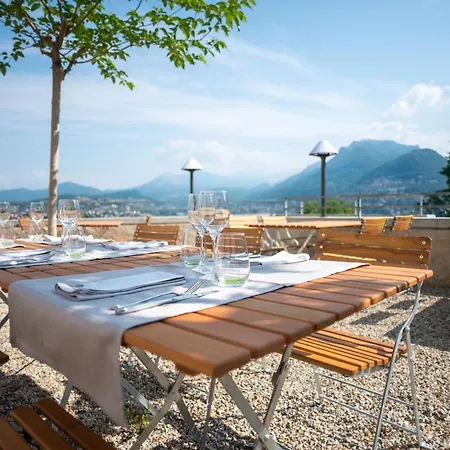 Bigatt Hotel & Restaurant-3